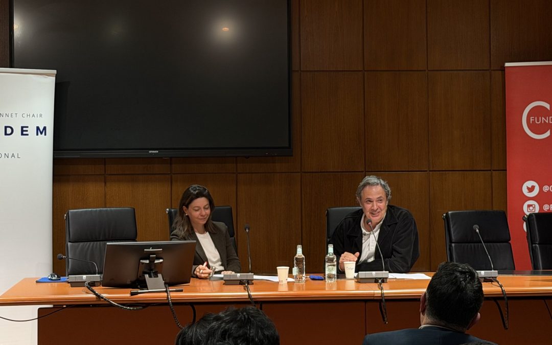 Seminario: «Muerte de la socialdemocracia y triunfo del populismo en España» con Ángel Rivero